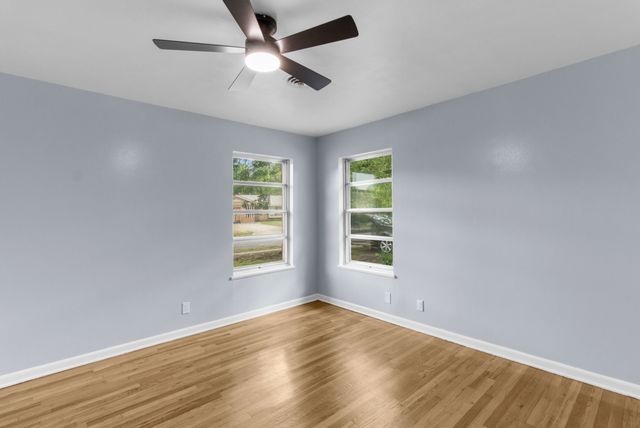 1818 W Belden Street, Sherman, TX 75092
