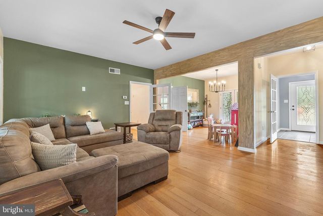 143 CLEMENCIA RD, Earleville, MD 21919