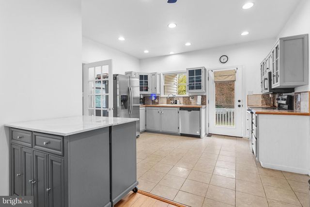 143 CLEMENCIA RD, Earleville, MD 21919