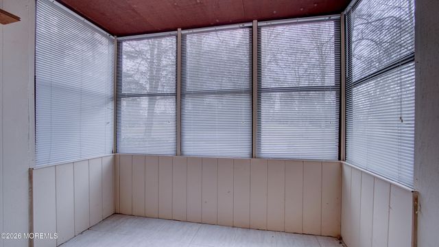 167 Amberly Drive C, Manalapan, NJ 07726