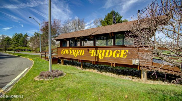 167 Amberly Drive C, Manalapan, NJ 07726