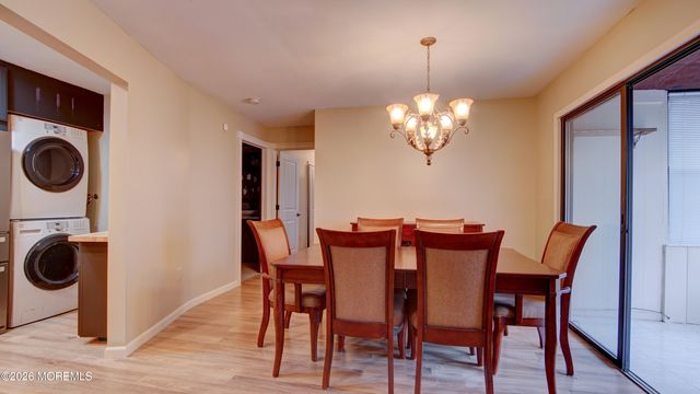 167 Amberly Drive C, Manalapan, NJ 07726