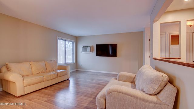 167 Amberly Drive C, Manalapan, NJ 07726