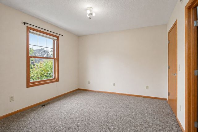2407 16th Avenue S, Minneapolis, MN 55404
