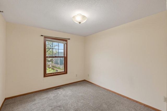 2407 16th Avenue S, Minneapolis, MN 55404