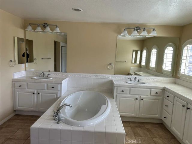45486 Olive Court, Temecula, CA 92592
