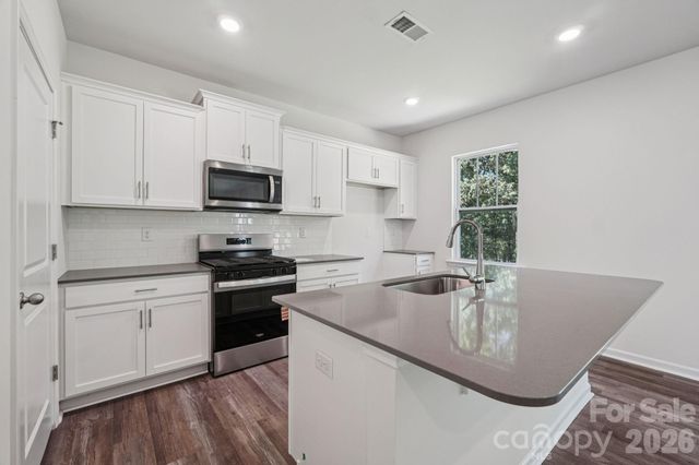 126 Ridgehaven Drive, Waynesville, NC 28786