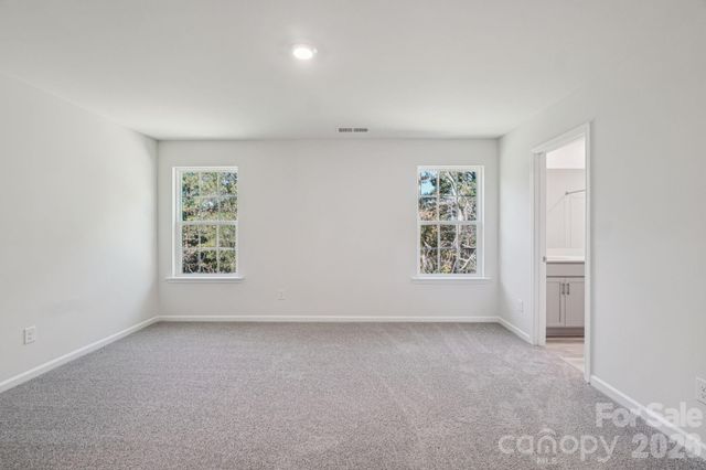 126 Ridgehaven Drive, Waynesville, NC 28786