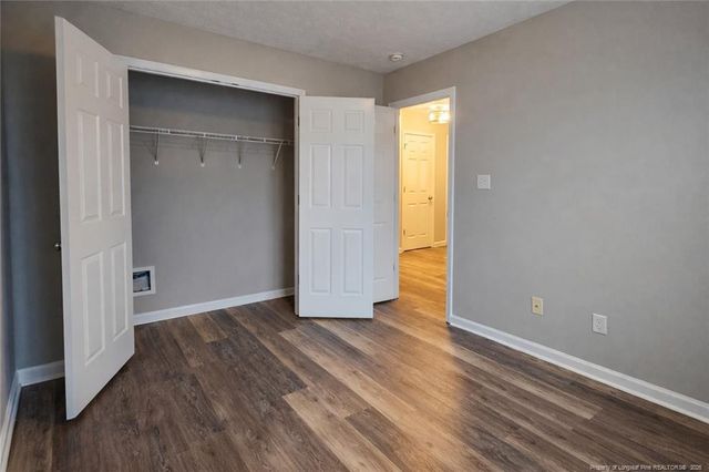 528 Bellgrove Drive, Hope Mills, NC 28348