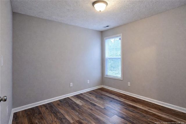 528 Bellgrove Drive, Hope Mills, NC 28348