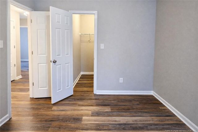 528 Bellgrove Drive, Hope Mills, NC 28348