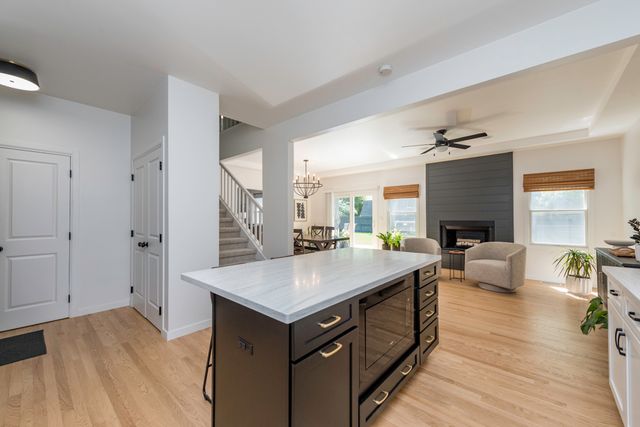 1206 Monroe Avenue, Winthrop Harbor, IL 60096