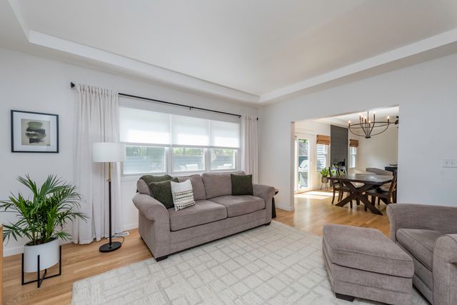 1206 Monroe Avenue, Winthrop Harbor, IL 60096