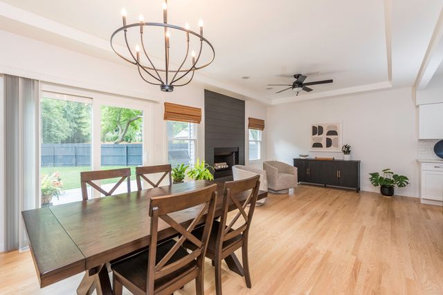 1206 Monroe Avenue, Winthrop Harbor, IL 60096
