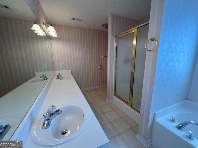 3426 Salem Cove Trail SE, Conyers, GA 30013