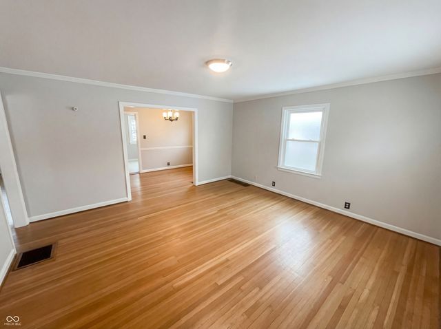 5743 Kingsley Drive, Indianapolis, IN 46220