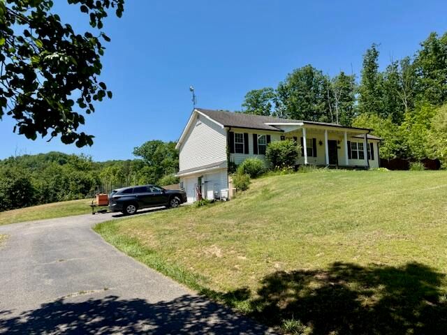 163 Sam Baughman Road, Stanford, KY 40484
