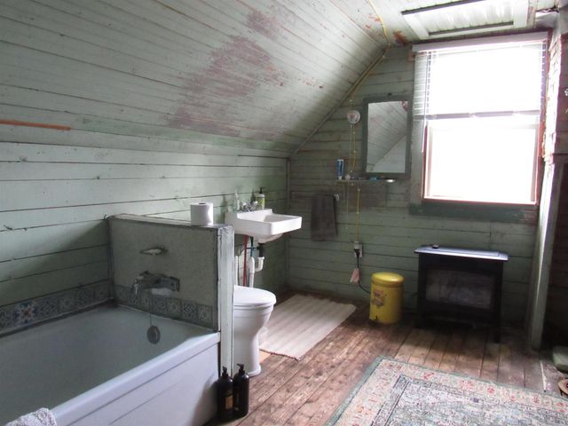 199 Geraldine Avenue, Troy, VT 05859