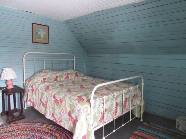 199 Geraldine Avenue, Troy, VT 05859