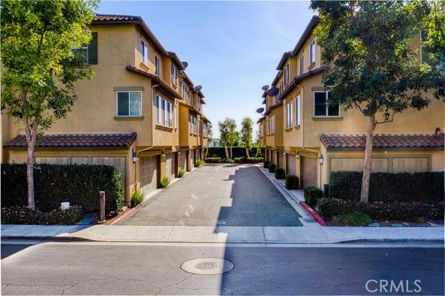 506 W Linden, Orange, CA 92865