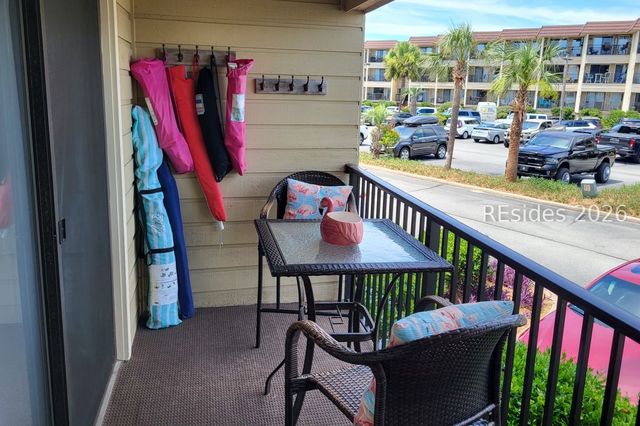 40 Folly Field Rd Apt B119, Hilton Head Island, SC 29928