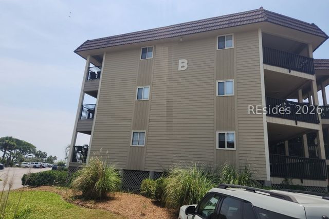 40 Folly Field Rd Apt B119, Hilton Head Island, SC 29928