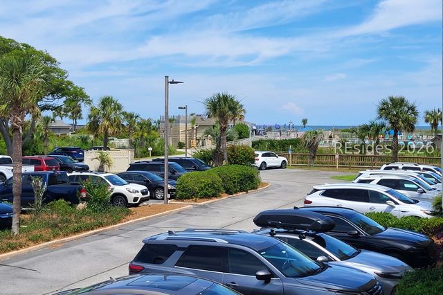 40 Folly Field Rd Apt B119, Hilton Head Island, SC 29928