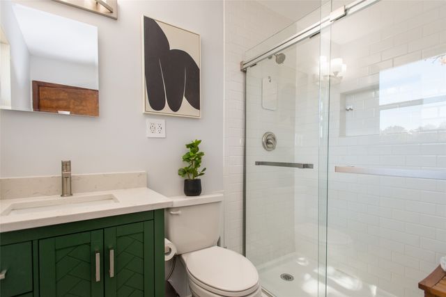 117 Joy Lane, Gun Barrel City, TX 75156