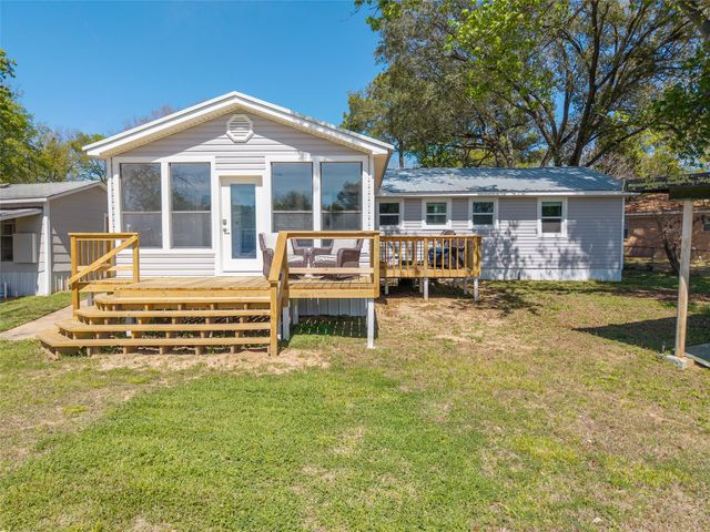 117 Joy Lane, Gun Barrel City, TX 75156