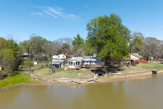 117 Joy Lane, Gun Barrel City, TX 75156