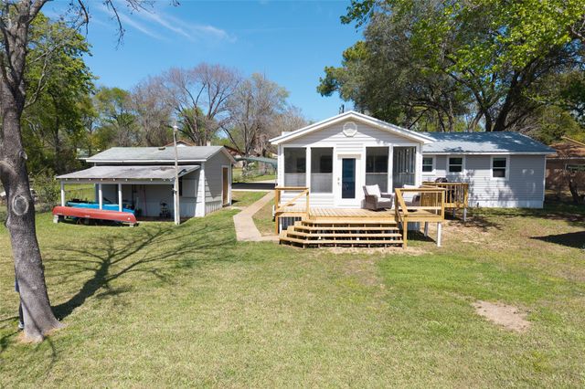 117 Joy Lane, Gun Barrel City, TX 75156