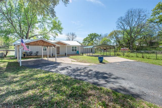 117 Joy Lane, Gun Barrel City, TX 75156