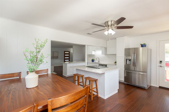 117 Joy Lane, Gun Barrel City, TX 75156