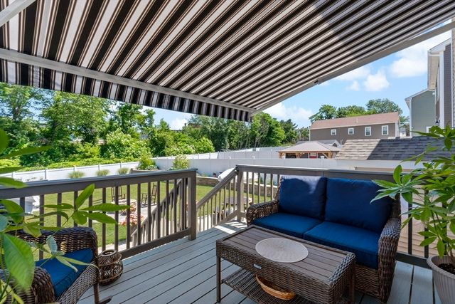 670 Bay St, Fall River, MA 02724