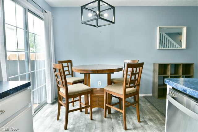3164 Deer Trail B, Cortland, OH 44410
