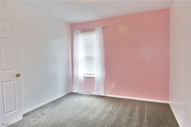 3164 Deer Trail B, Cortland, OH 44410