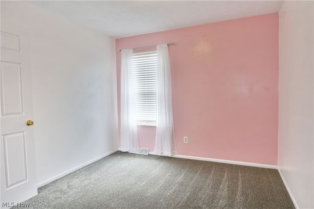 3164 Deer Trail B, Cortland, OH 44410
