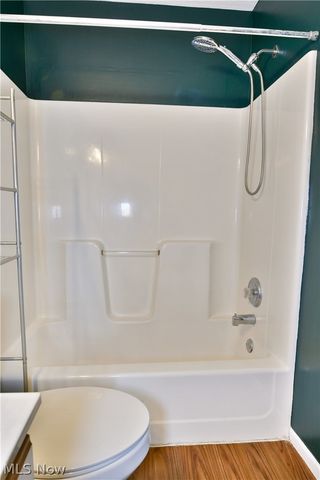 3164 Deer Trail B, Cortland, OH 44410