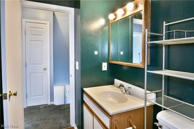 3164 Deer Trail B, Cortland, OH 44410