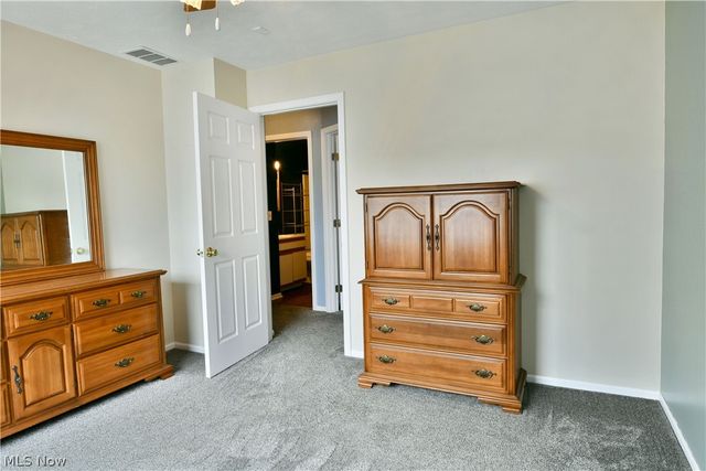 3164 Deer Trail B, Cortland, OH 44410