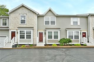 3164 Deer Trail B, Cortland, OH 44410