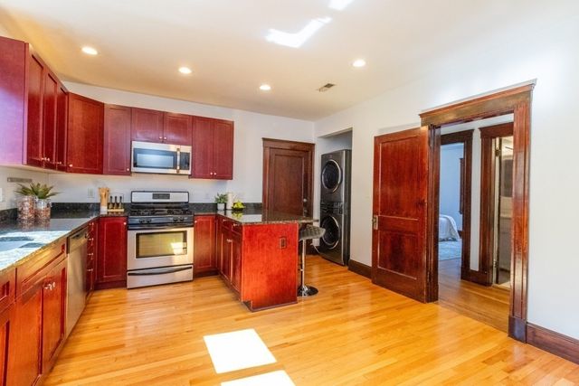 37 Cedrus Ave 37, Boston, MA 02131