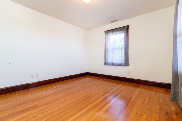 37 Cedrus Ave 37, Boston, MA 02131