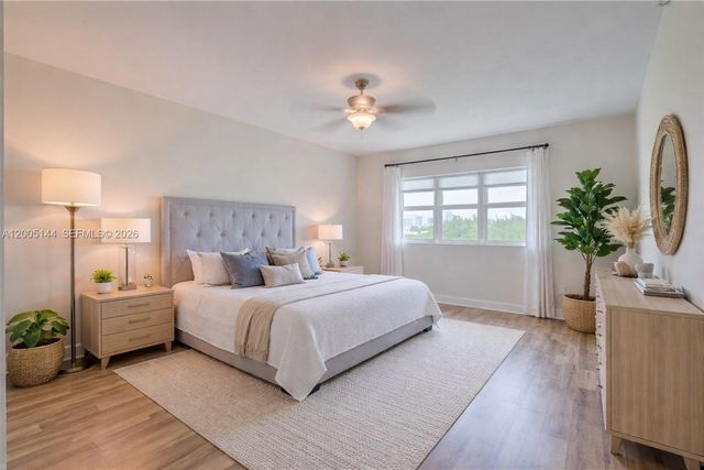 15051 Royal Oaks Lane 503, North Miami, FL 33181