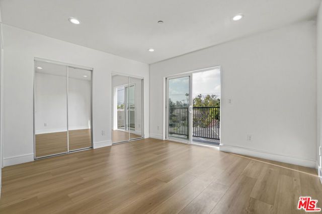 2057 S Garth Avenue, Los Angeles, CA 90034