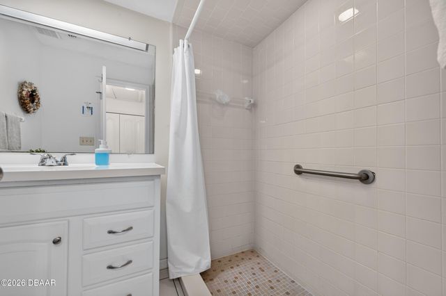 228 Palm Sparrow Court, Daytona Beach, FL 32119