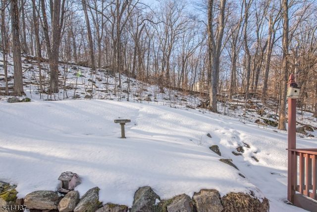 17 Valley View Rd, Vernon Twp., NJ 07462