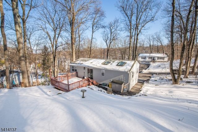 17 Valley View Rd, Vernon Twp., NJ 07462