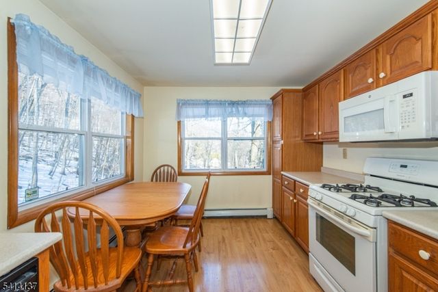 17 Valley View Rd, Vernon Twp., NJ 07462