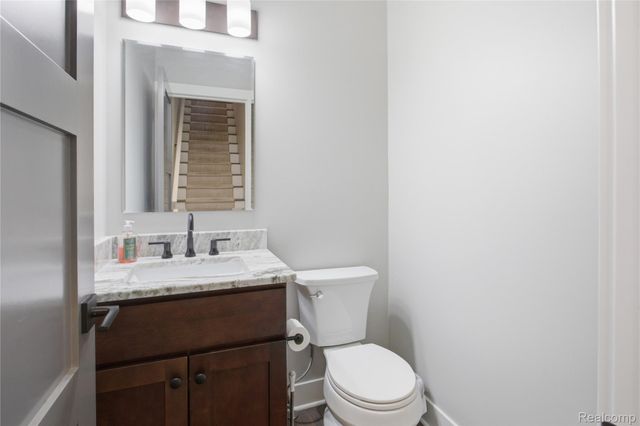 4221 W 14 Mile Road, Royal Oak, MI 48073